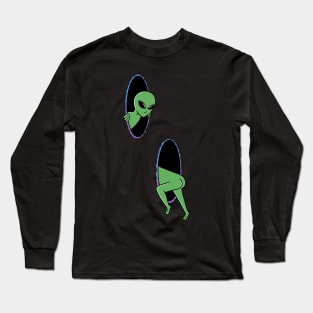 Alien space portal Long Sleeve T-Shirt